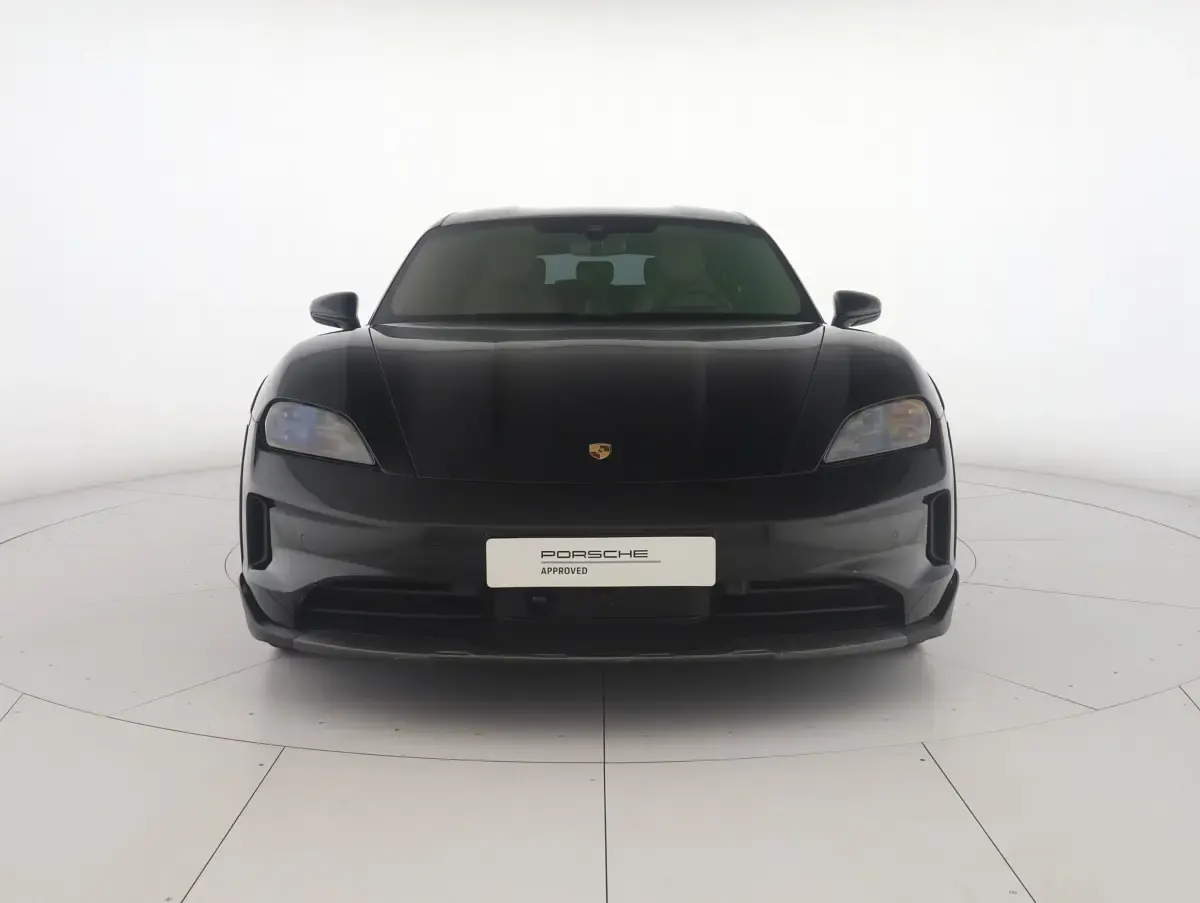 Usata Porsche Taycan 4 Cross Turismo Cross Turismo 319 kW (435 CV) 2024 Nero Station wagon