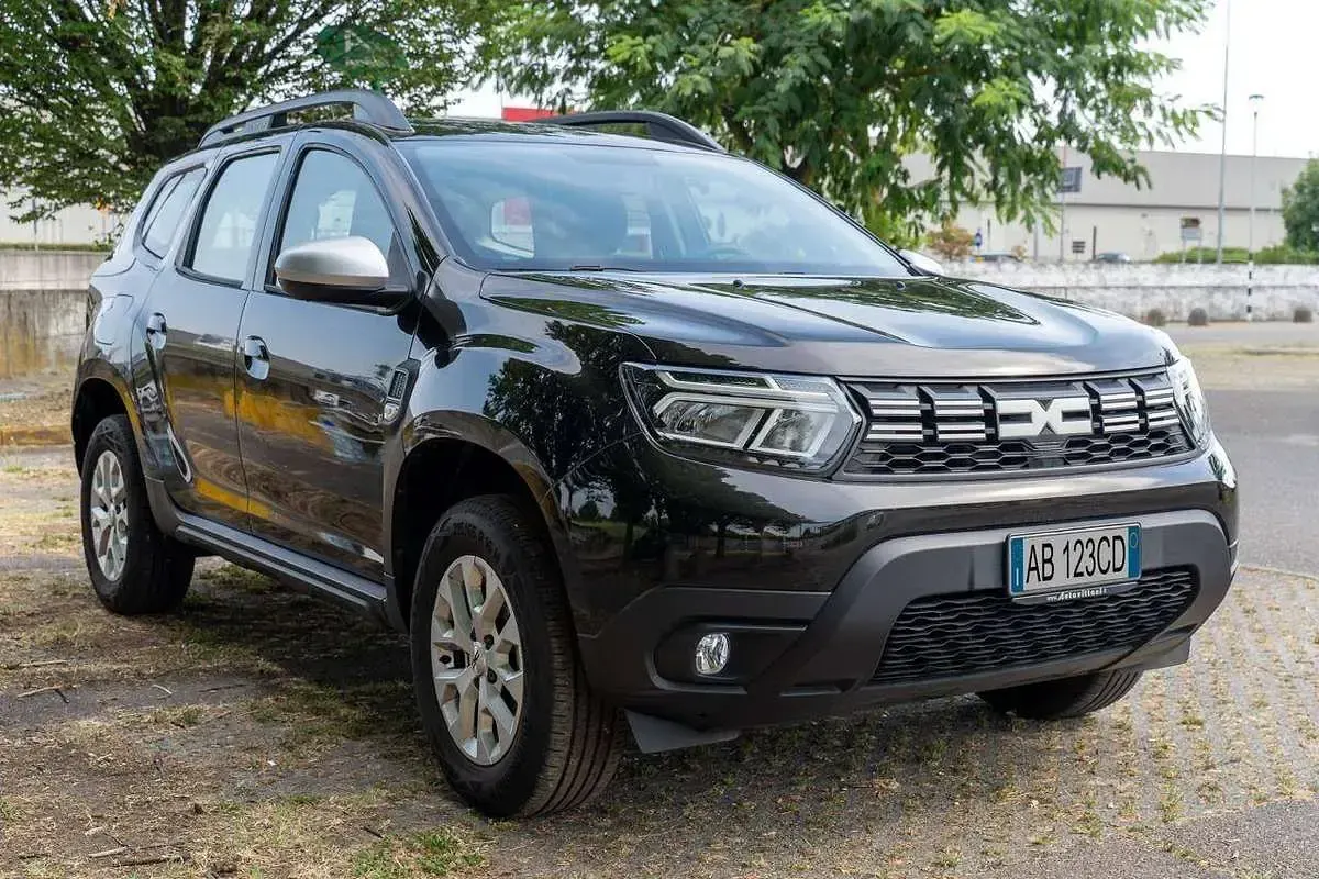 Usata Dacia Duster Expression 116 CV (85 kW) 2023 Nero SUV
