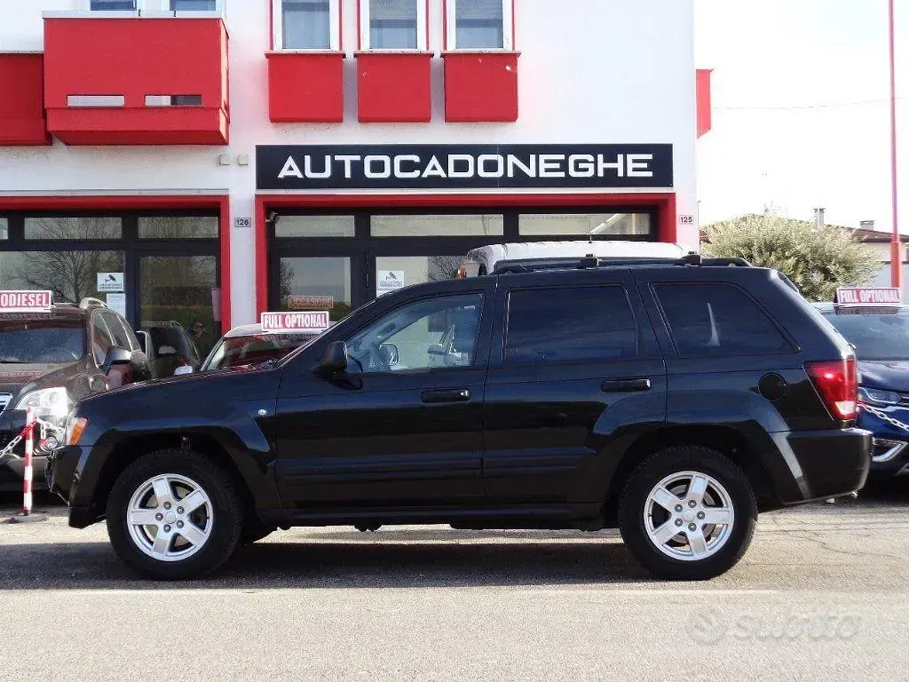 Usata Jeep Grand Cherokee 201 CV (147 kW) 2005 Nero SUV
