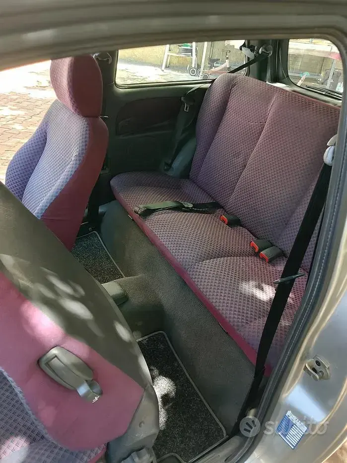 Usata Lancia Ypsilon 60 CV (44 kW) 1996 Grigio Utilitaria