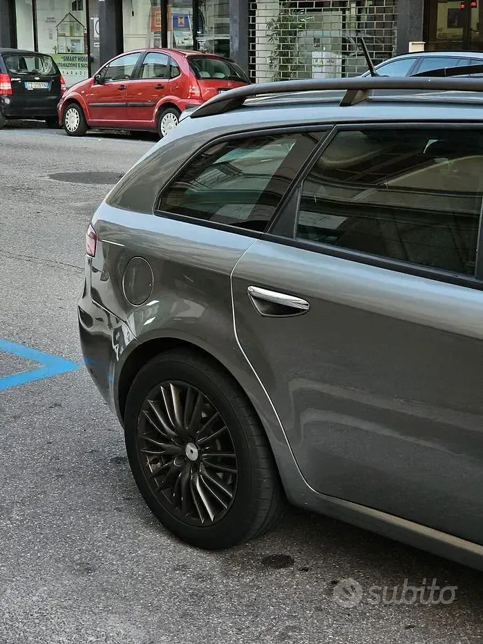 Usata Alfa Romeo 159 170 CV (125 kW) 2011 Station wagon