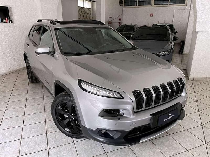 Usata Jeep Cherokee Limited 200 CV (147 kW) 2016 Grigio SUV