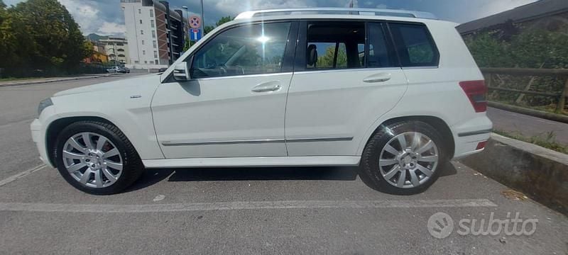 Usata Mercedes GLK200 143 CV (105 kW) 2011 Bianco SUV