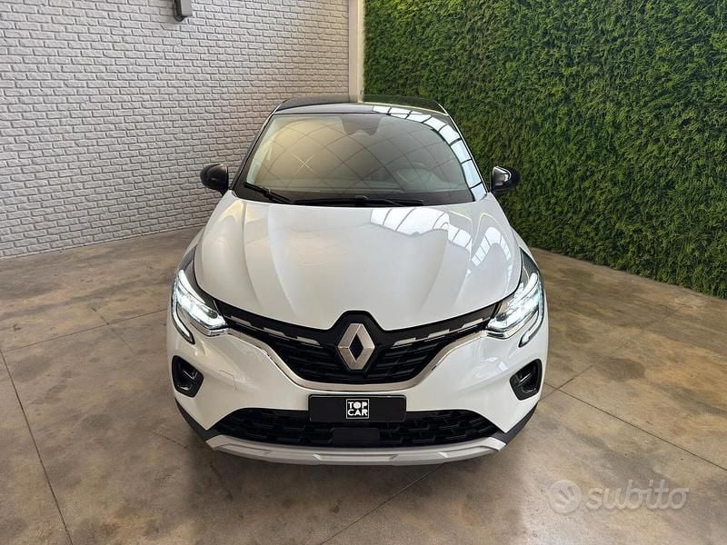 Usata Renault Captur Techno 100 CV (73 kW) 2023 Bianco SUV