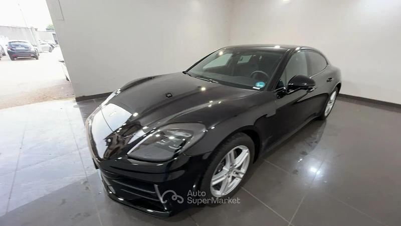 Usata Porsche Panamera 354 CV (260 kW) 2025 Nero Utilitaria