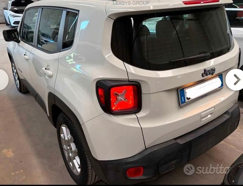 Usata Jeep Renegade Limited 130 CV (95 kW) 2023 Bianco SUV