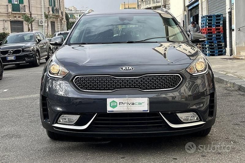 Usata Kia Niro 105 CV (77 kW) 2020 Grigio SUV