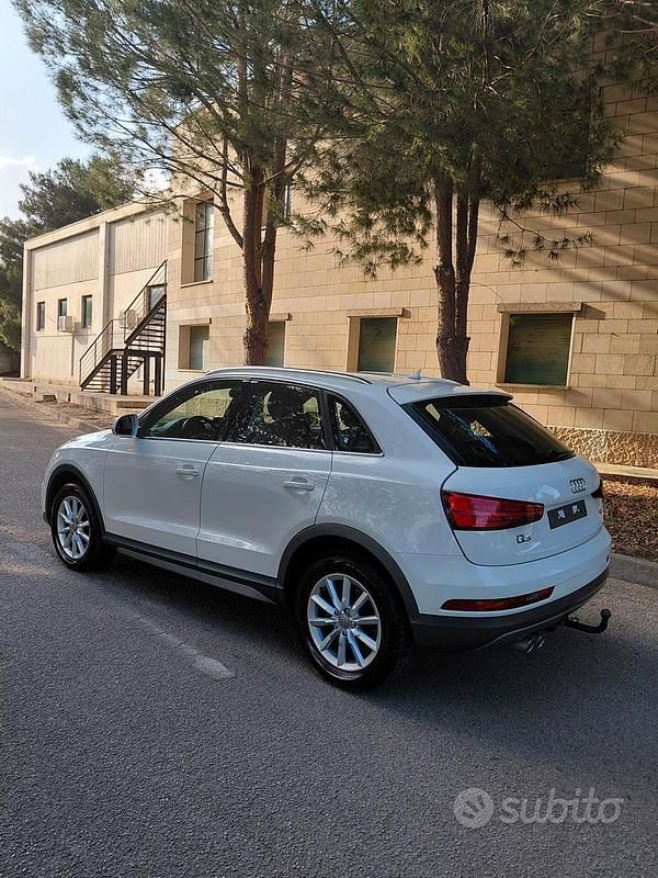 Usata Audi Q3 Sport 150 CV (110 kW) 2016 Bianco SUV