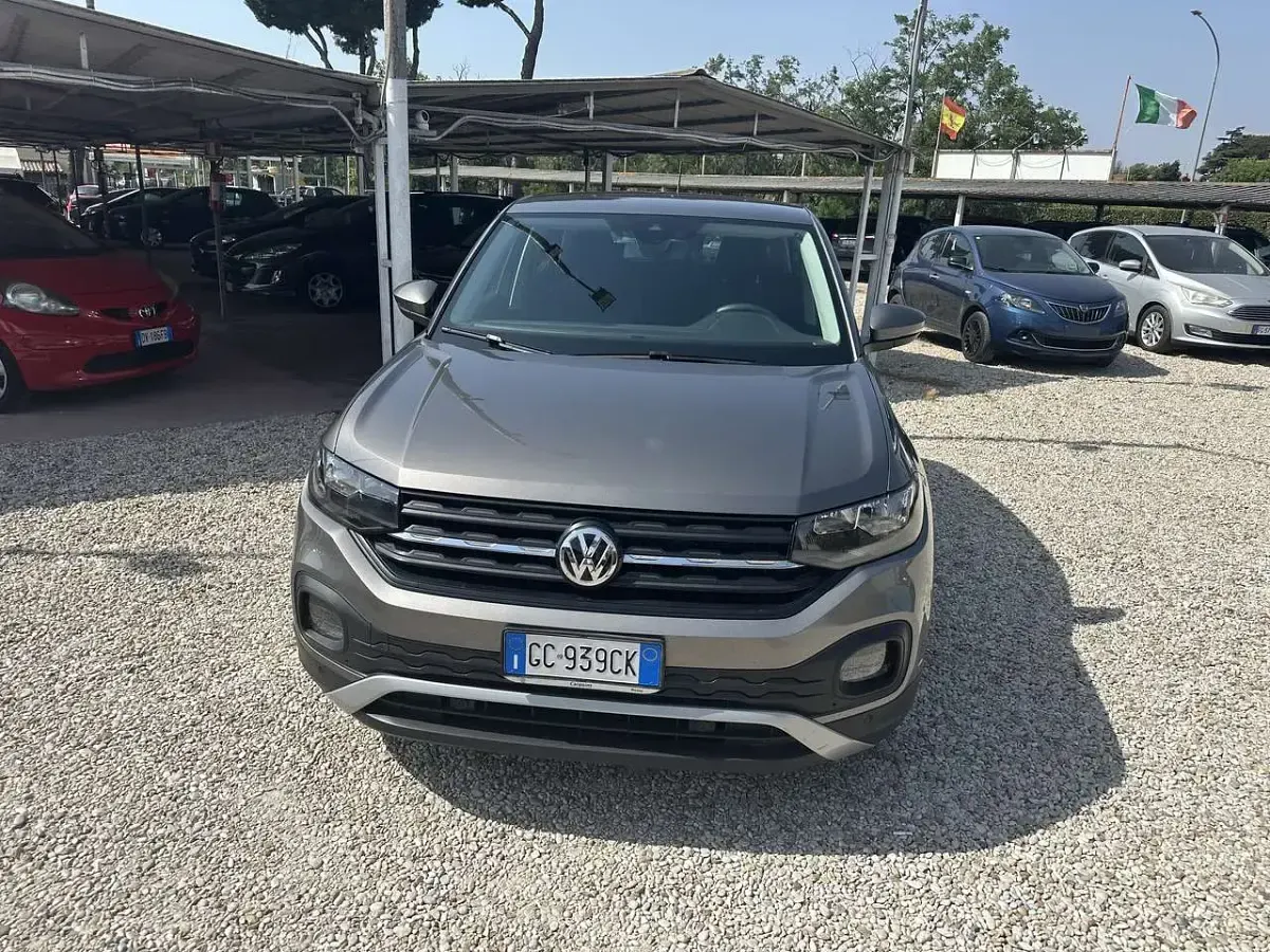 Usata VW T-Cross 95 CV (69 kW) 2020 Grigio SUV