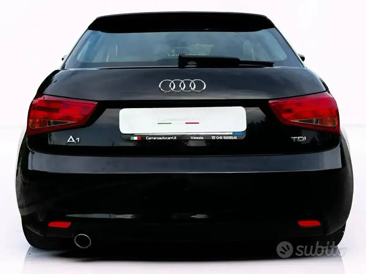 Usata Audi A1 Ambition 105 CV (77 kW) 2011 Nero Utilitaria