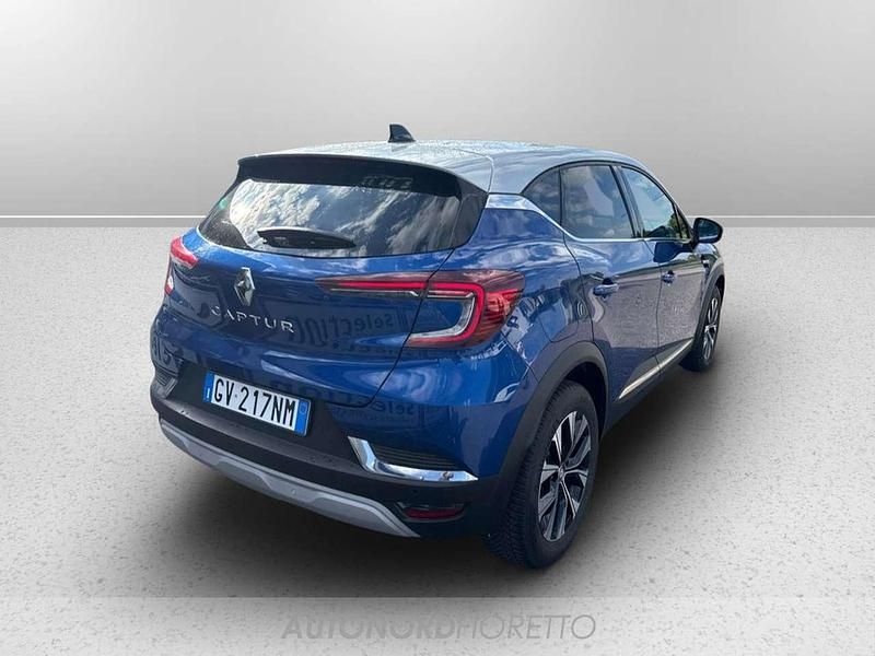 Usata Renault Captur Techno 91 CV (66 kW) 2024 Blu/azzurro SUV