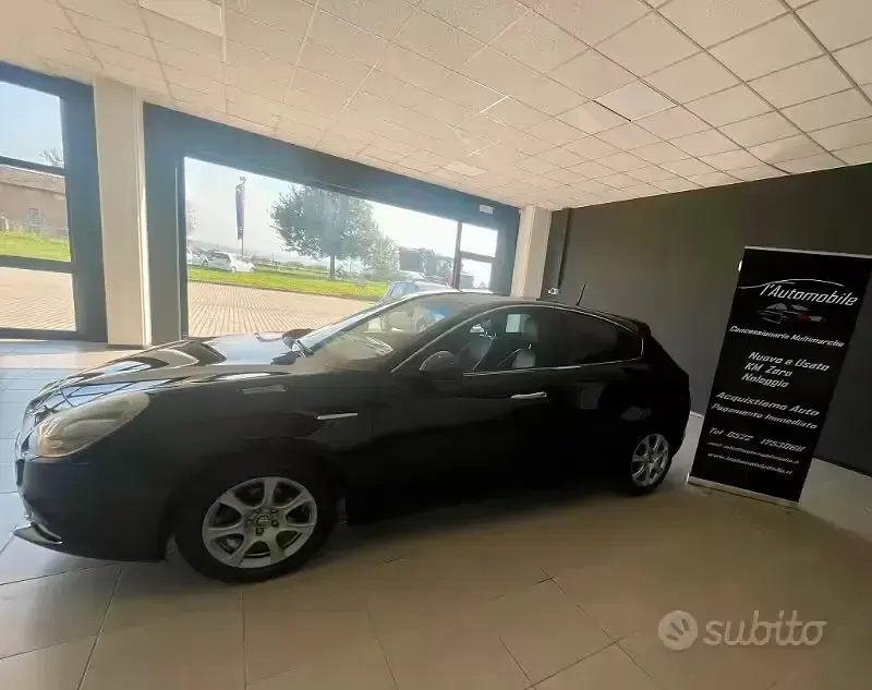 Usata Alfa Romeo Giulietta Progression 105 CV (77 kW) 2013 Nero Utilitaria