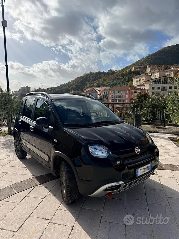 Usata Fiat Panda Cross Cross 2019 Nero Utilitaria