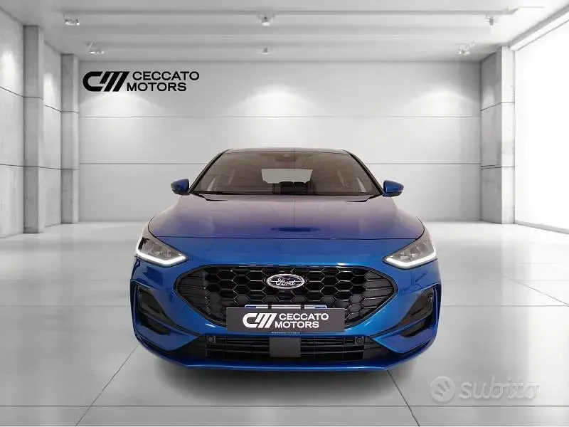 Usata Ford Focus ST-Line 125 CV (91 kW) 2025 Blu Berlina