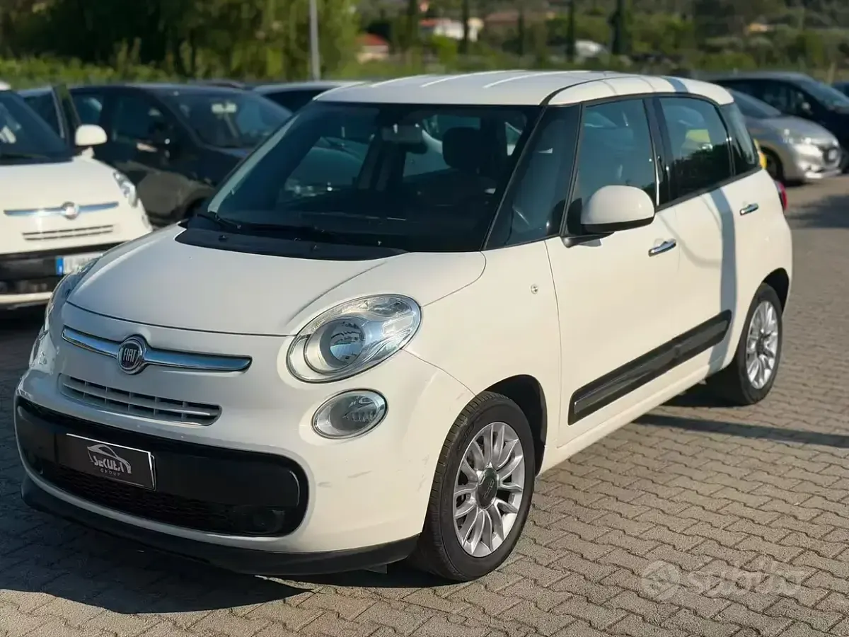 Usata Fiat 500L Pop Star 120 CV (88 kW) 2016 Bianco Monovolume