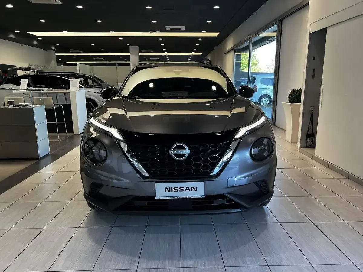 Nuova Nissan Juke N-Connecta 143 CV (105 kW) 2026 Grigio SUV