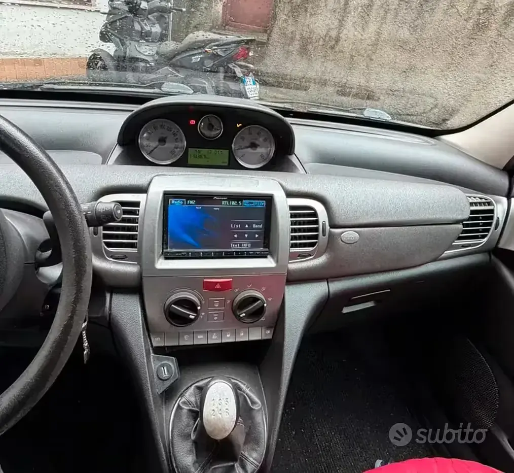 Usata Lancia Ypsilon 69 CV (50 kW) 2009 Utilitaria