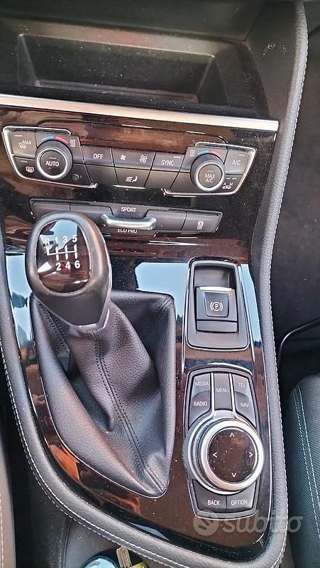 Usata BMW 218 Sport Line 2016 Grigio Station wagon