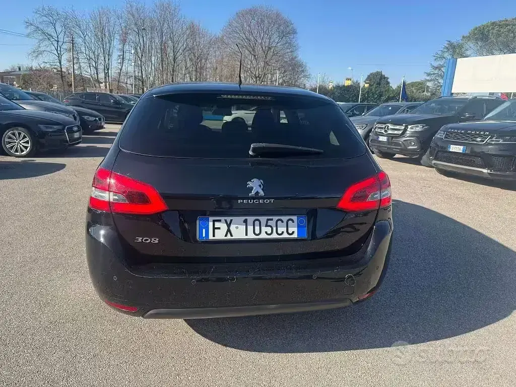 Usata Peugeot 308 Business-Line 131 CV (96 kW) 2019 Nero Station wagon