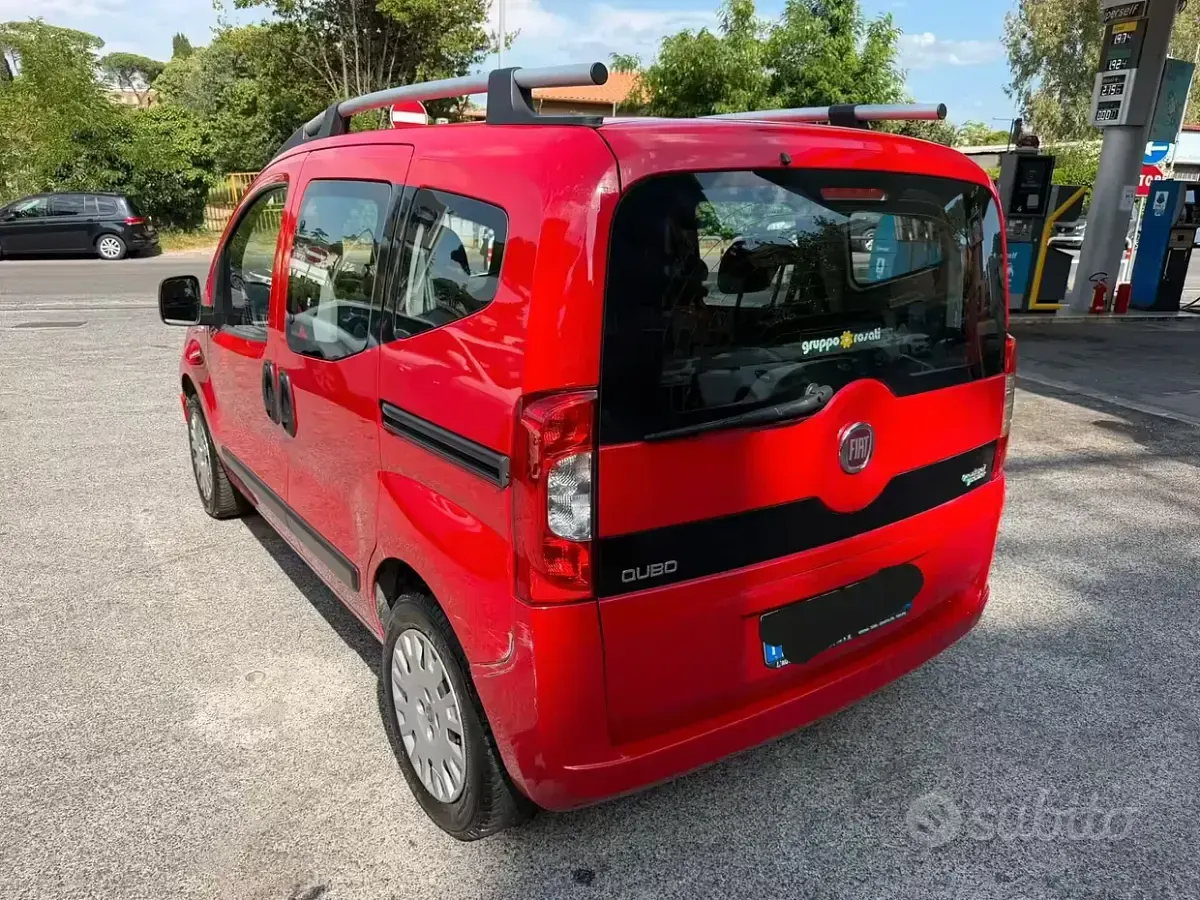 Usata Fiat Qubo Active 70 CV (51 kW) 2013 Rosso Monovolume