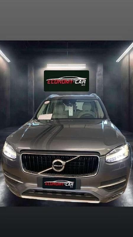 Grigio Usata 2016 Volvo XC90 Momentum SUV | 23.900 € (Ottimo prezzo) - Immagine 1/4