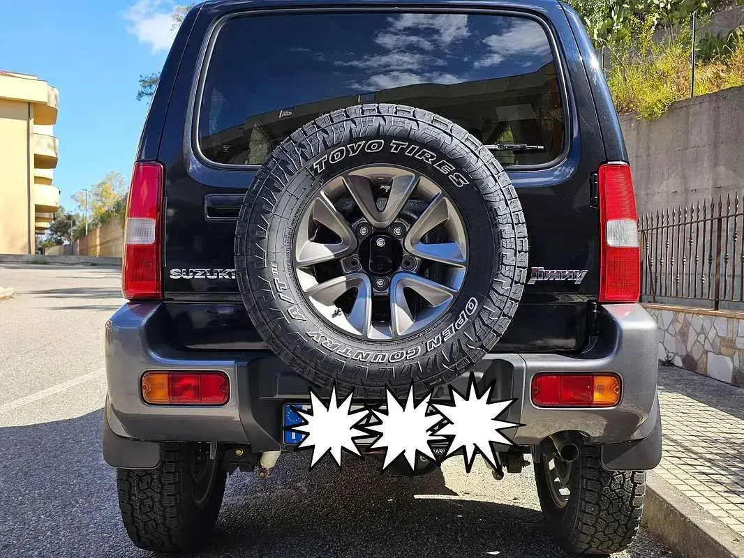 Usata Suzuki Jimny 86 CV (63 kW) 2017 Nero SUV