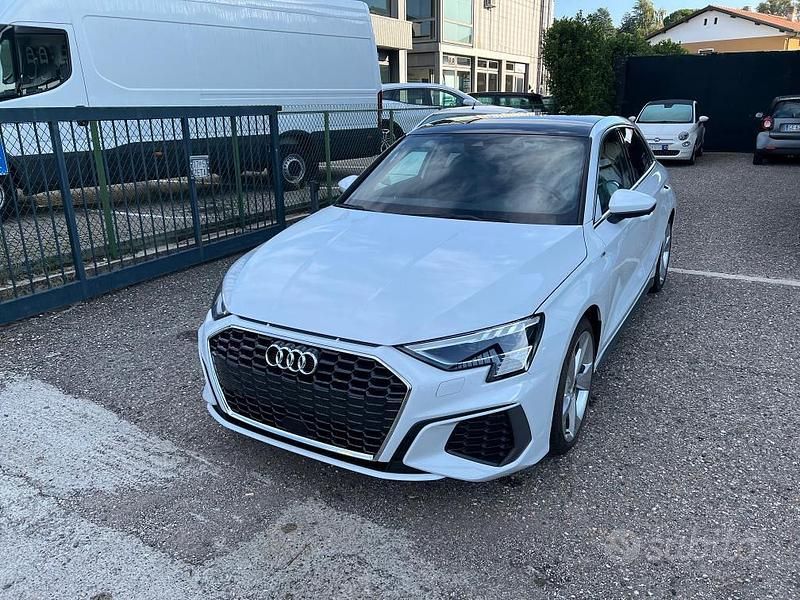 Usata Audi A3 S-Line 150 CV (110 kW) 2024 Bianco Berlina