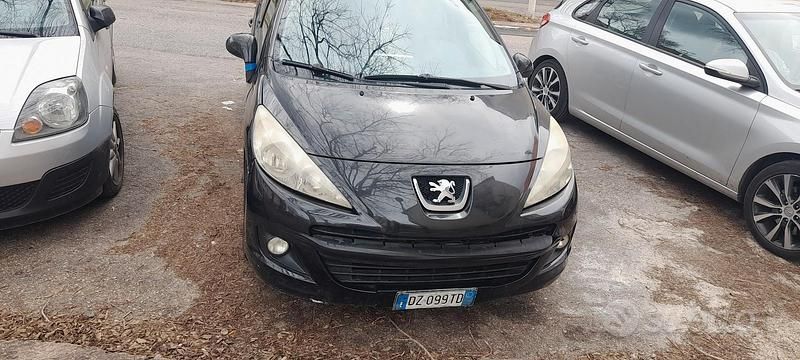 Usata Peugeot 207 2009 Nero Utilitaria