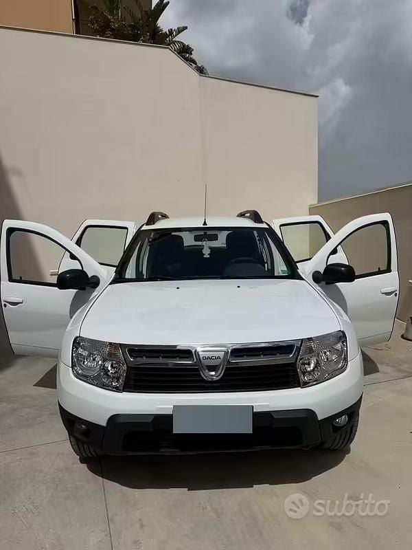 Usata Dacia Duster 110 CV (80 kW) 2010 Bianco SUV