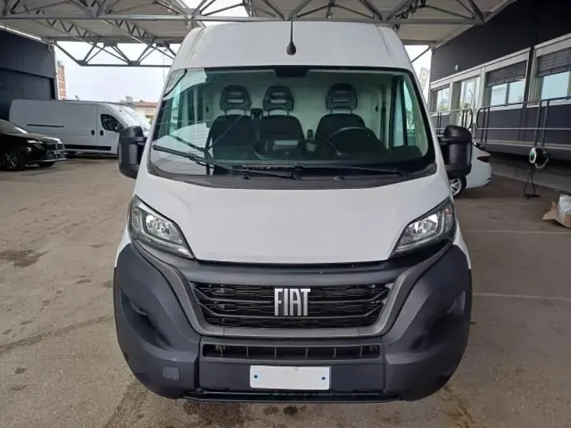 Usata Fiat Ducato 120 CV (88 kW) 2022 Bianco Furgone