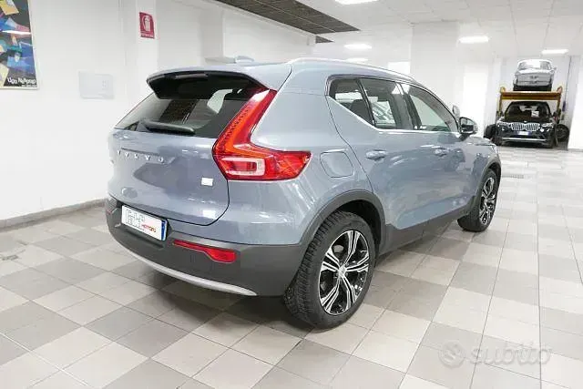 Usata Volvo XC40 Inscription 179 CV (131 kW) 2021 Grigio SUV