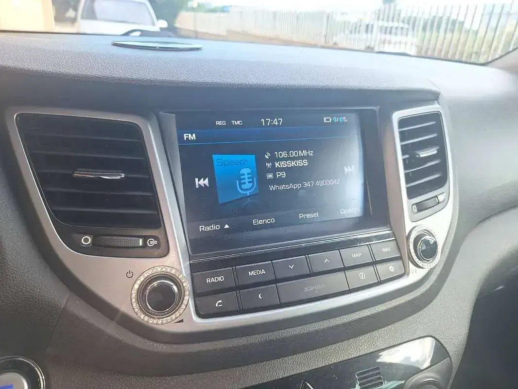Usata Hyundai Tucson Xpossible 116 CV (85 kW) 2015 Grigio SUV