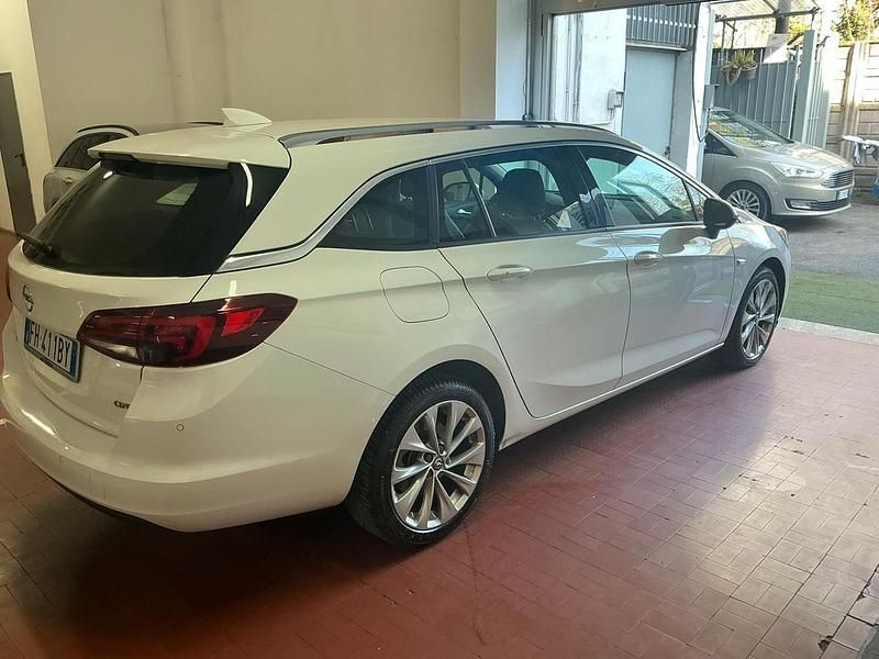 Usata Opel Astra Innovation 135 CV (99 kW) 2017 Bianco Station wagon