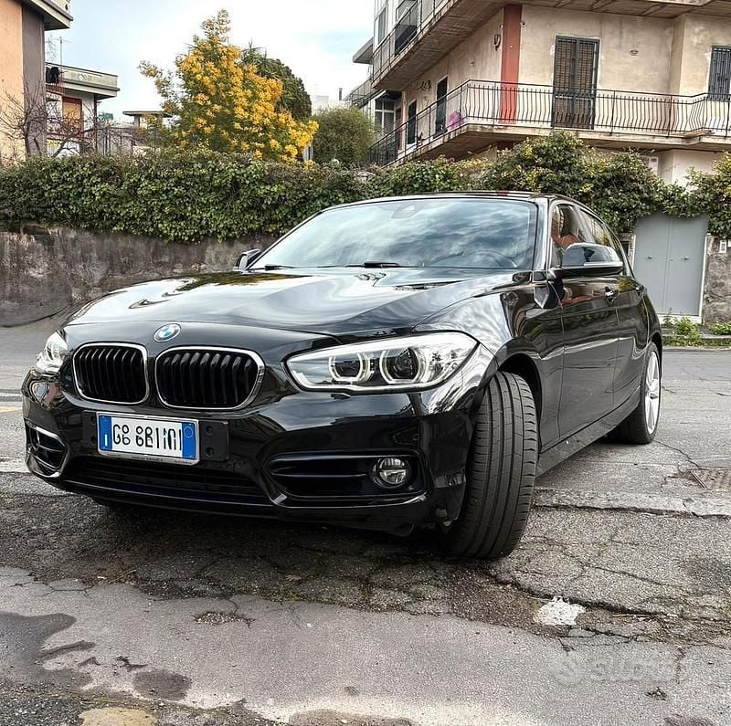 Usata BMW 120 Sport Line 184 CV (135 kW) 2019 Utilitaria