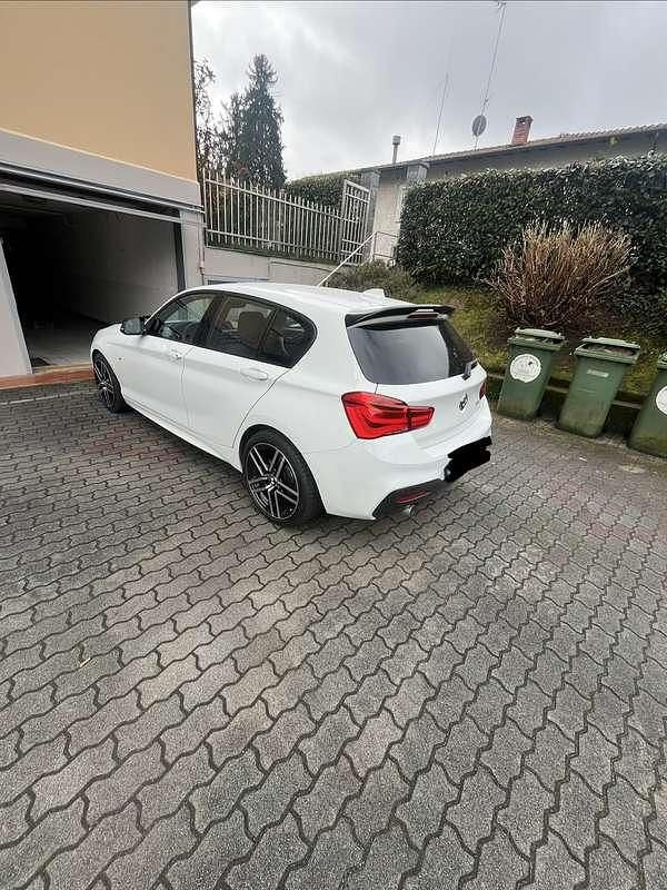 Usado BMW 118 M Sport 150 CV (110 kW) 2017 Blanco Utilitario