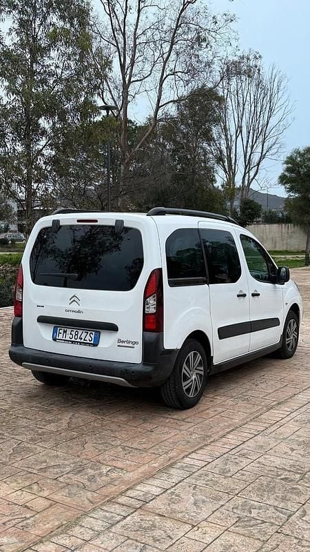 Usata Citroën Berlingo XTR 120 CV (88 kW) 2018 Bianco Monovolume
