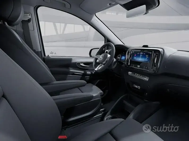 Nuova Mercedes Vito 2026 Nero Furgone