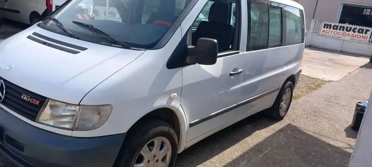 Usata Mercedes Vito 109 CV (80 kW) 2001 Bianco Furgone