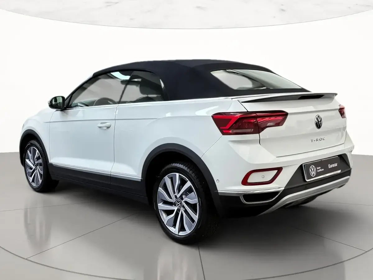 Usata VW T-Roc Style 110 CV (80 kW) 2022 Pure white nero SUV