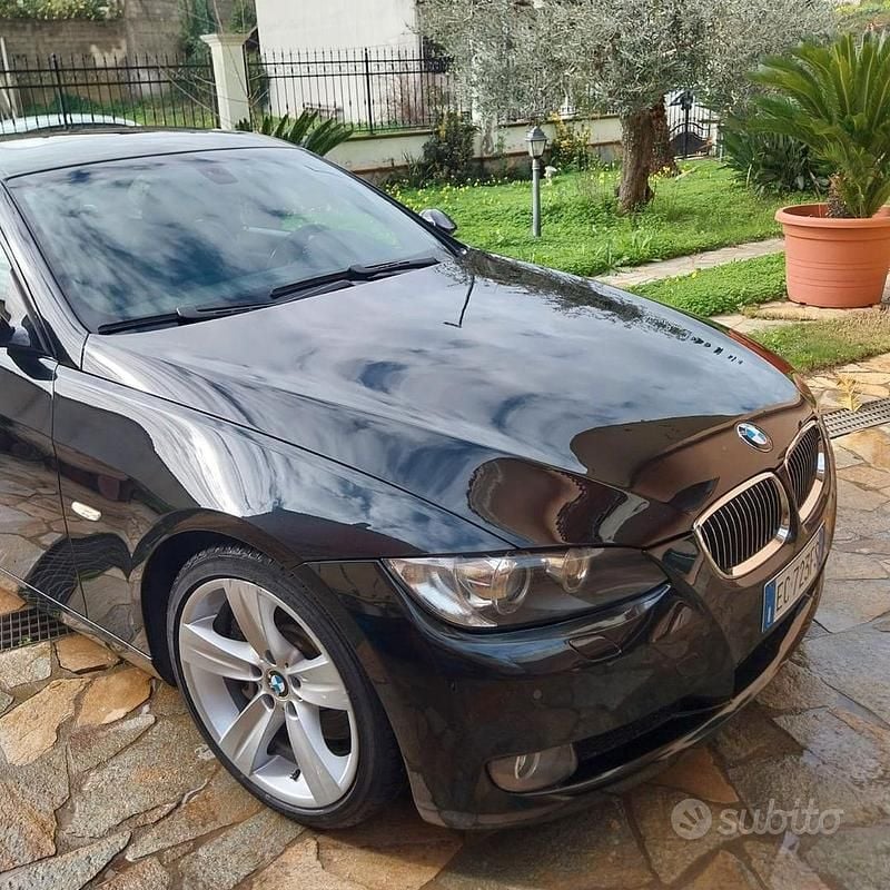 Usata BMW 330 231 CV (169 kW) 2008 Nero Coupé