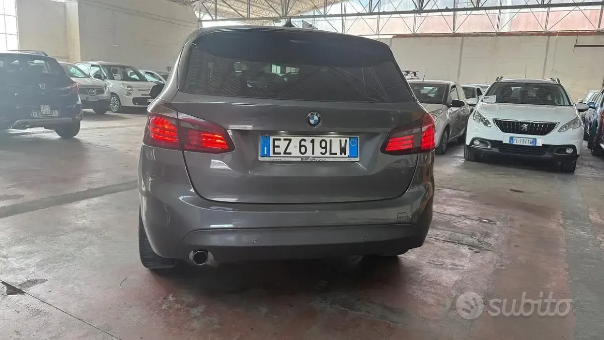 Usata BMW 218 Luxury Line 143 CV (105 kW) 2015 Grigio Coupé