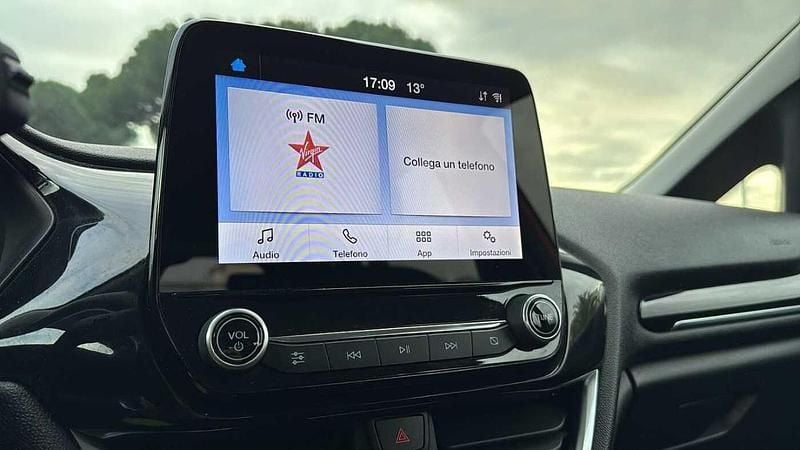 Usata Ford Fiesta Titanium 75 CV (55 kW) 2021 Rosso Utilitaria