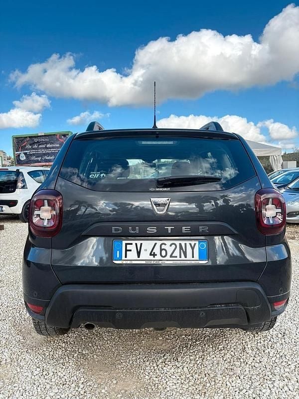 Usata Dacia Duster Essentiel 115 CV (84 kW) 2019 Blu SUV