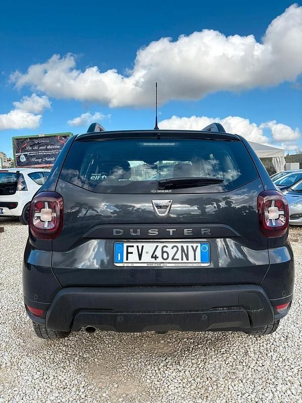 Usata Dacia Duster Essentiel 116 CV (85 kW) 2019 Blu SUV