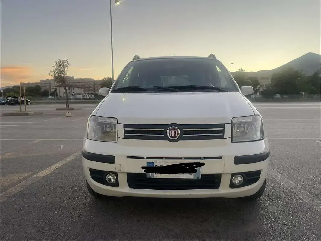 Usata Fiat Panda Emotion 69 CV (50 kW) 2008 Utilitaria