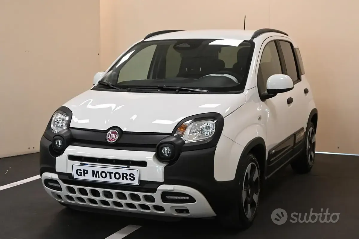 Usata Fiat Panda Cross Cross 69 CV (50 kW) 2025 Bianco Utilitaria