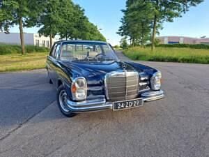 Usata Mercedes 250 130 CV (95 kW) 1968 Blu Berlina