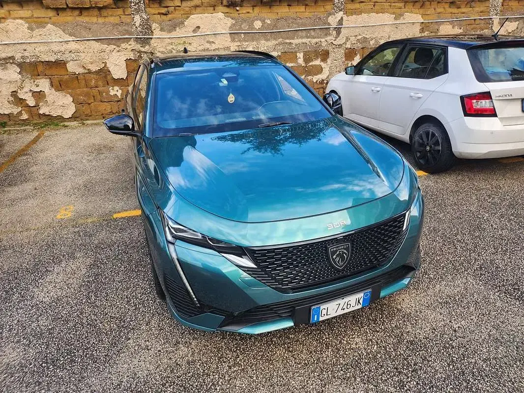 Usata Peugeot 308 GT 131 CV (96 kW) 2022 Blu/azzurro Station wagon