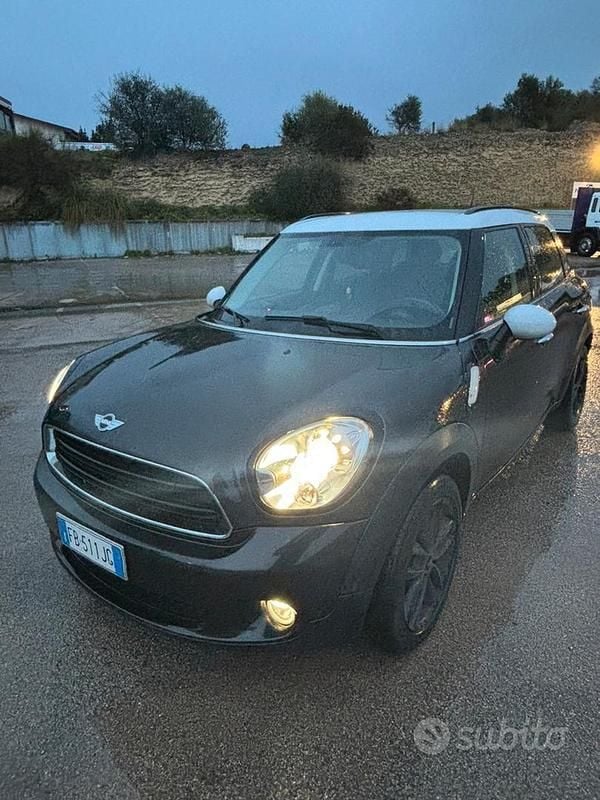 Usata Mini Park Lane Countryman 111 CV (81 kW) 2015 SUV