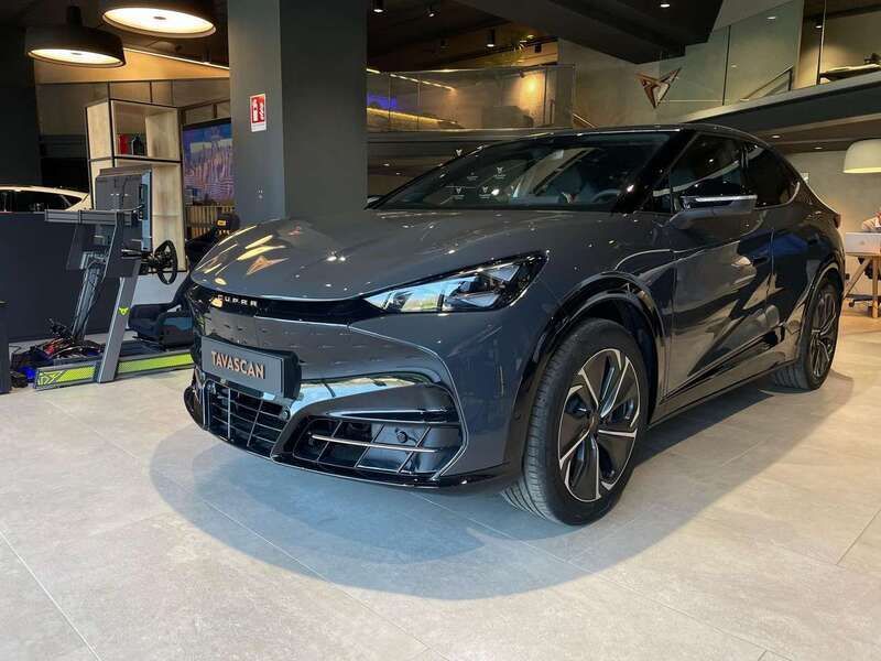Grigio urano Nuova 2025 Cupra Tavascan Endurance SUV | 47.950 € (Molto cara) - Immagine 1/4
